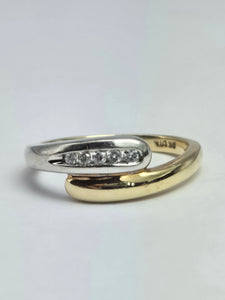 2017: Vintage 9ct White & Yellow Gold Diamonds Crossover/Stacker Ring- crisp & clean