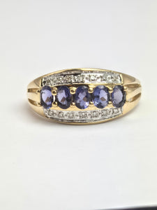 2018: Vintage: 9ct Gold Violet Blue Iolites 14 Diamonds Dress Ring- a beauty