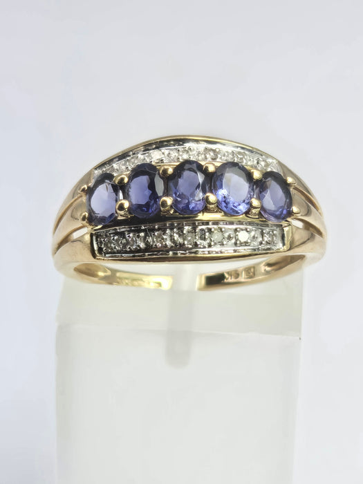 2018: Vintage: 9ct Gold Violet Blue Iolites 14 Diamonds Dress Ring- a beauty