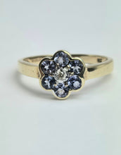 Load image into Gallery viewer, 2115: Vintage: 9ct Gold 6 Tanzanites Diamond Floral Daisy Ring

