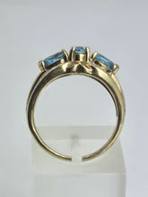 Cargar imagen en el visor de la galería, 2123: Vintage: 9ct Gold Blue Spinel Diamonds Cocktail Ring- Statement Weight
