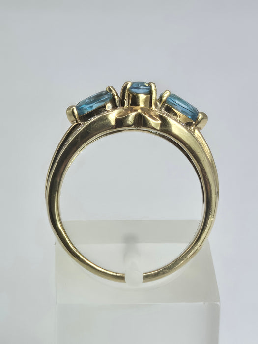 2123: Vintage: 9ct Gold Blue Spinel Diamonds Cocktail Ring- Statement Weight