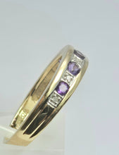 Cargar imagen en el visor de la galería, 2134: Vintage: 9ct Gold 5 Amethysts 6 Diamonds Channel Set Stacker/Half Eternity Ring
