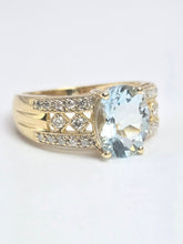 Load image into Gallery viewer, 2132: Vintage: 9ct Gold Blue Aquamarine 24 Natural Diamonds Cocktail Ring

