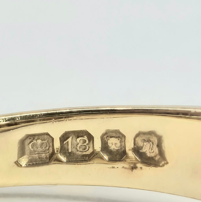2196: Vintage; 18ct Gold 5 Almandine Garnets half-Eternity Ring- From London 1968