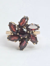 Cargar imagen en el visor de la galería, 2197: Vintage: 9ct Gold Mixed-Cut Rich Red Garnets Cluster Ring- From 1976
