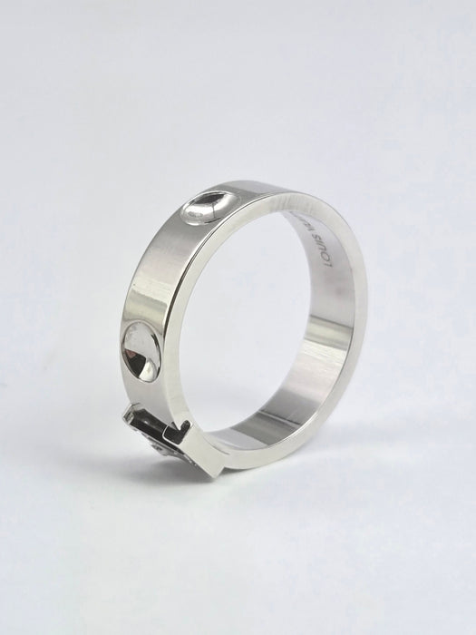 2023: Vintage: Louis Vuitton 18ct White Gold Emepreinte LV Ring- Size 56- Pristine Condition