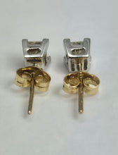 Cargar imagen en el visor de la galería, 1427: Vintage: 9ct Gold Princess Cut (0.5ct) Diamonds Stud Earrings- Superb
