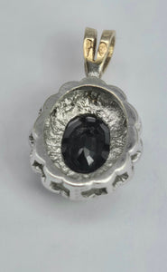 2042: Vintage: 9ct Gold French Blue Sapphire Diamonds Pendant