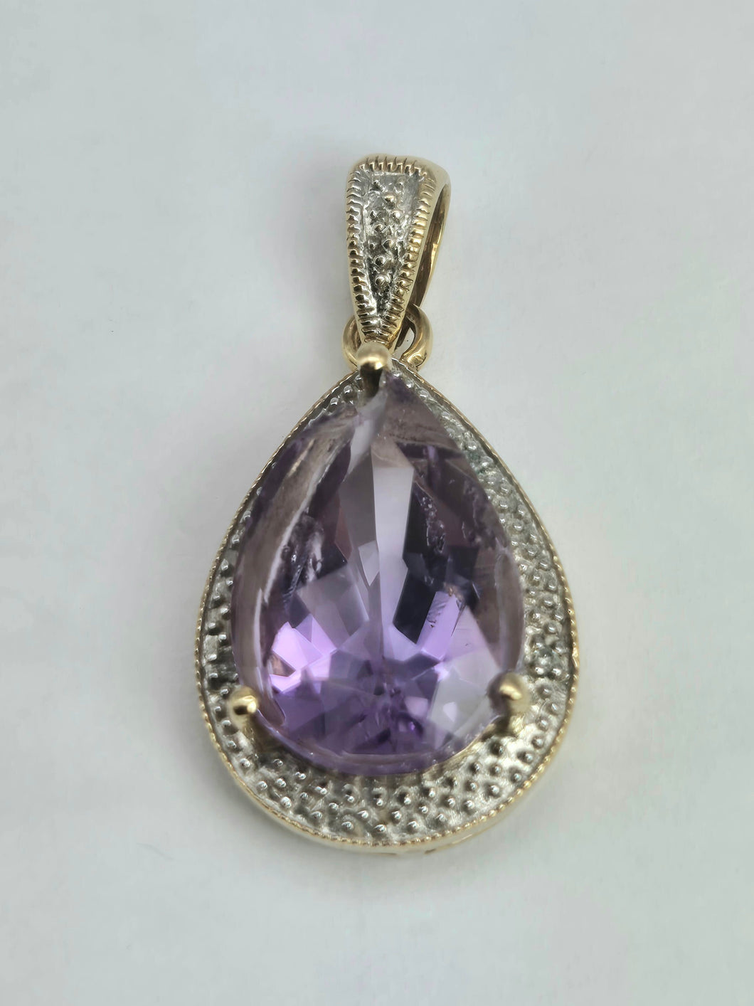 2045: Vintage: 9ct Gold  Pear-Cut Amethyst Diamonds Pendant