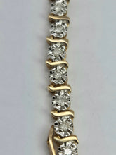 Load image into Gallery viewer, 2113: Vintage; 9ct Gold 36 Natural Diamonds Bracelet (18cm) - A sparkling beauty
