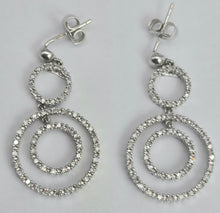 Cargar imagen en el visor de la galería, 2176: Vintage: 9ct Gold 100 Natural Diamonds Drop/Dangle Earrings
