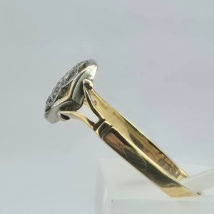 1927: Vintage: 18ct Gold 7 Diamonds Hexagonal Set Ring- Very sparkly