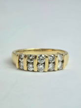 Cargar imagen en el visor de la galería, 2051: Vintage: 18ct Gold 10 Round Full Cut&nbsp; Natural Diamonds Tiered Ring

