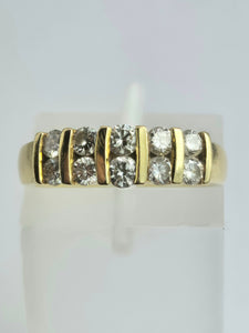 2051: Vintage: 18ct Gold 10 Round Full Cut&nbsp; Natural Diamonds Tiered Ring