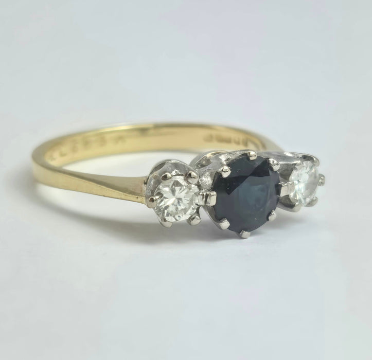 2071 Vintage: 18ct Yellow Gold French Blue Sapphire & Diamond Three Stone Ring — From 1984