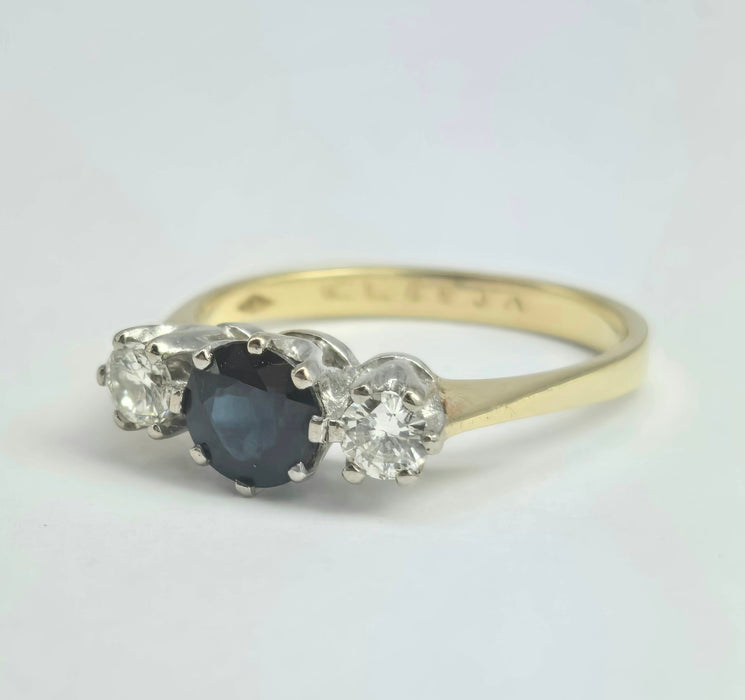 2071 Vintage: 18ct Yellow Gold French Blue Sapphire & Diamond Three Stone Ring — From 1984