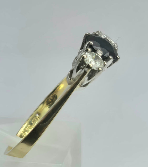2071 Vintage: 18ct Yellow Gold French Blue Sapphire & Diamond Three Stone Ring — From 1984