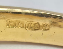 Cargar imagen en el visor de la galería, 2103: Vintage: 18ct Gold Three- Row 23 Round Full Cut Diamonds (0.54ct) Ring- Exquisite
