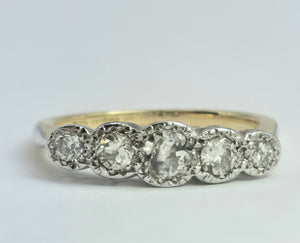 2106: Vintage: 18ct Gold natural Diamonds (0.69ct) 5-Stone Ring- Splendid