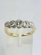 Load image into Gallery viewer, 2106: Vintage: 18ct Gold natural Diamonds (0.69ct) 5-Stone Ring- Splendid
