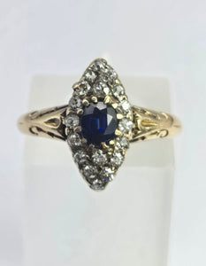 2139: Vintage; 18ct Gold Art Deco Marquise Sapphire Diamonds Cluster Ring