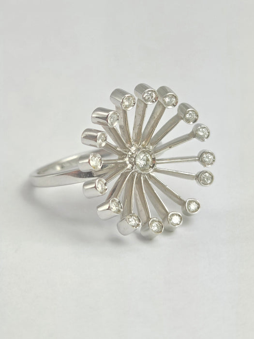 2201 Vintage: 18ct White Gold Diamond Sunray Cluster Ring