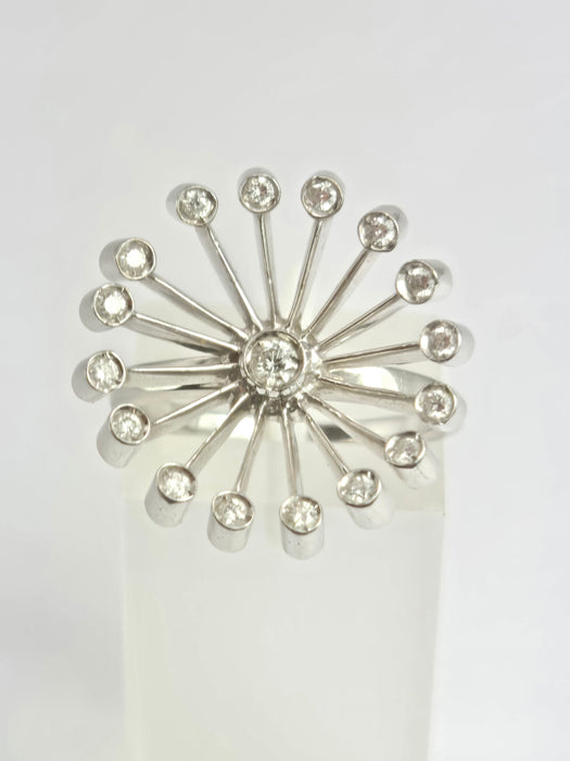 2201 Vintage: 18ct White Gold Diamond Sunray Cluster Ring
