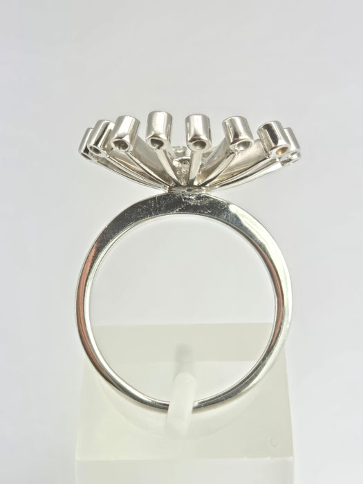2201 Vintage: 18ct White Gold Diamond Sunray Cluster Ring