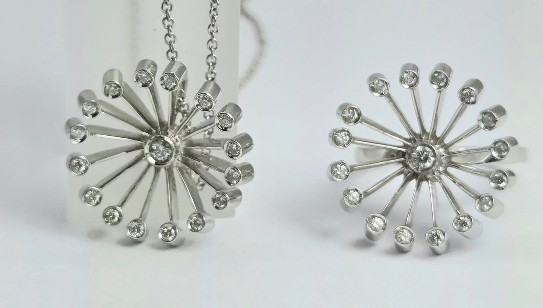 0112: Vintage: 18ct White Gold 