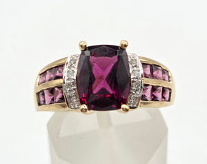 1900: Vintage: 9ct Gold Almandine Garnets Diamonds Cocktail Ring