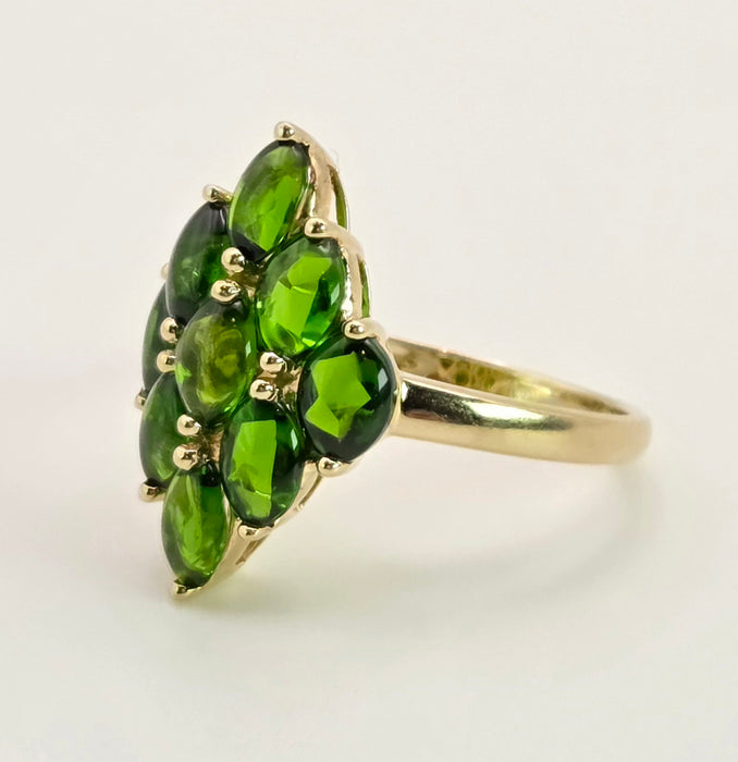 2126: Vintage: 9ct Gold Green Diopsides Geometric Cocktail Ring- she scintillates&nbsp;
