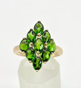 2126: Vintage: 9ct Gold Green Diopsides Geometric Cocktail Ring- she scintillates&nbsp;