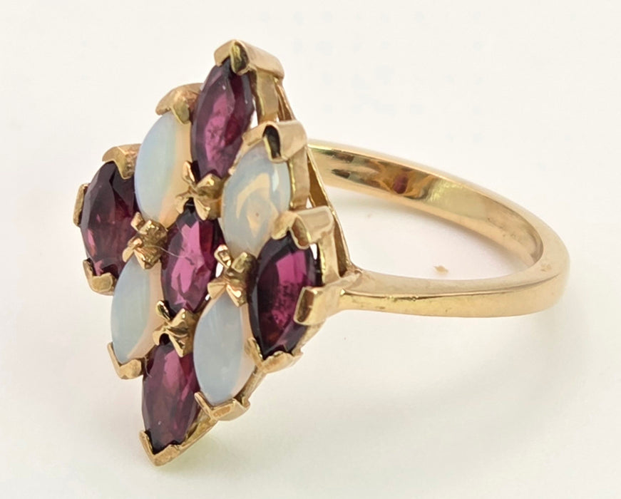 2152: Vintage: 9ct Gold Almandine Garnets White Opals Geometric Set Ring