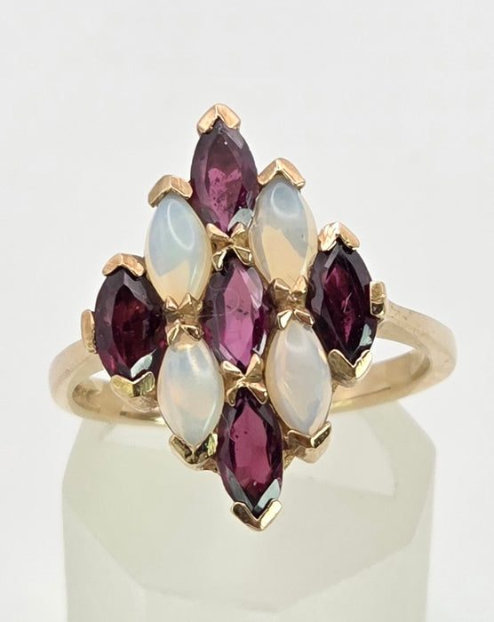 2152: Vintage: 9ct Gold Almandine Garnets White Opals Geometric Set Ring