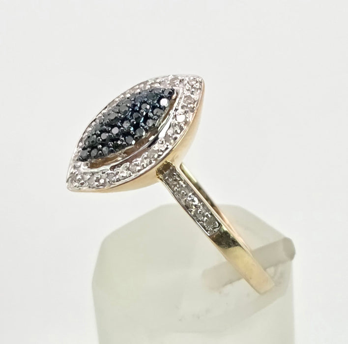 6458: Vintage 9ct Gold Blue & White Diamond Marquise Cluster Ring