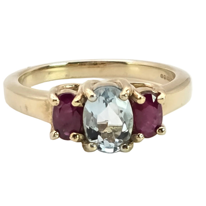 2160: Vintage; 9ct Gold Blue Aquamarine Scarlet Red Topaz Dress Ring- seductive combination
