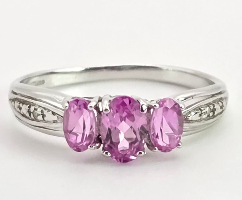 2163 :Vintage: 9ct White Gold Pink Sapphires Diamonds Ring- Petite, sparkling beauty