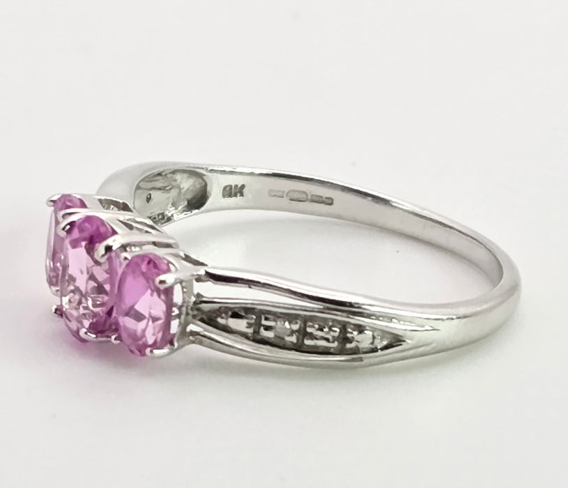 2163 :Vintage: 9ct White Gold Pink Sapphires Diamonds Ring- Petite, sparkling beauty