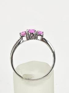 2163 :Vintage: 9ct White Gold Pink Sapphires Diamonds Ring- Petite, sparkling beauty