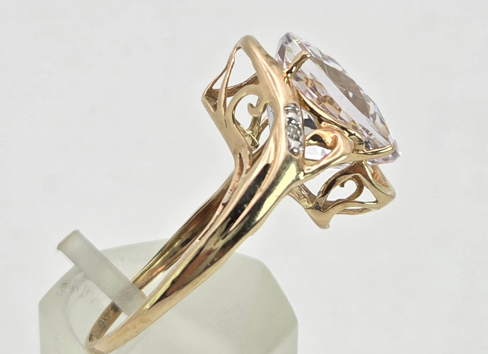 2167: Vintage; 9ct Gold Large Pink Kunzite Diamonds Cocktail Ring
