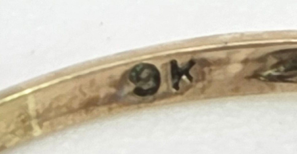 2167: Vintage; 9ct Gold Large Pink Kunzite Diamonds Cocktail Ring