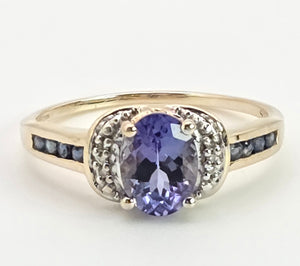 Vintage; 9ct Gold Violet Blue Tanzanite 6 Natural Diamonds Dress Ring