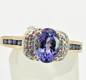 Vintage; 9ct Gold Violet Blue Tanzanite 6 Natural Diamonds Dress Ring