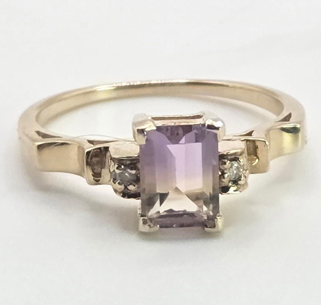 2178: Vintage; 9ct Gold Emerald Cut Ametrine Diamonds Dress Ring- a rare find