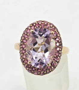 2185:    Vintage; 9ct Gold Lilac Amethysts Garnets Halo Cluster Ring