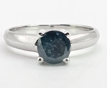 Cargar imagen en el visor de la galería, 2186: Vintage; 18ct White Gold Round Full Cut Blue Natural Diamond Solitaire Ring
