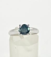 Cargar imagen en el visor de la galería, 2186: Vintage; 18ct White Gold Round Full Cut Blue Natural Diamond Solitaire Ring
