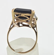 Load image into Gallery viewer, 2187: Vintage: 9ct Gold Large Emerald Cut Gignac Quartz Ring - From 1969
