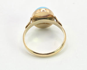 2189: Vintage; 14ct Gold Cabochon Turquoise Solitaire Ring- curvaceous beauty